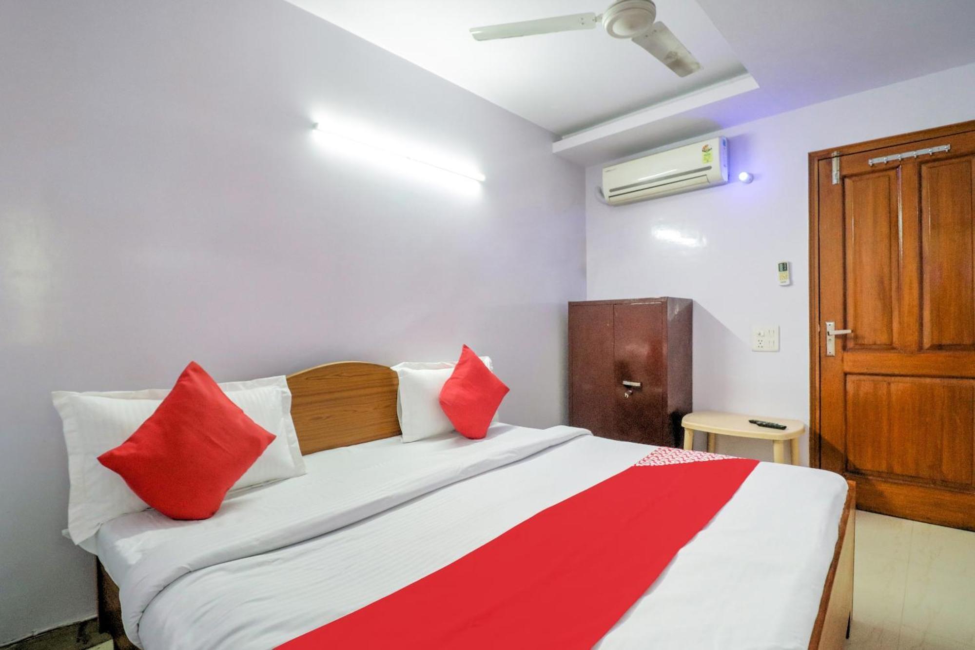 Hotel O Chandu Inn นิวเดลี ภายนอก รูปภาพ