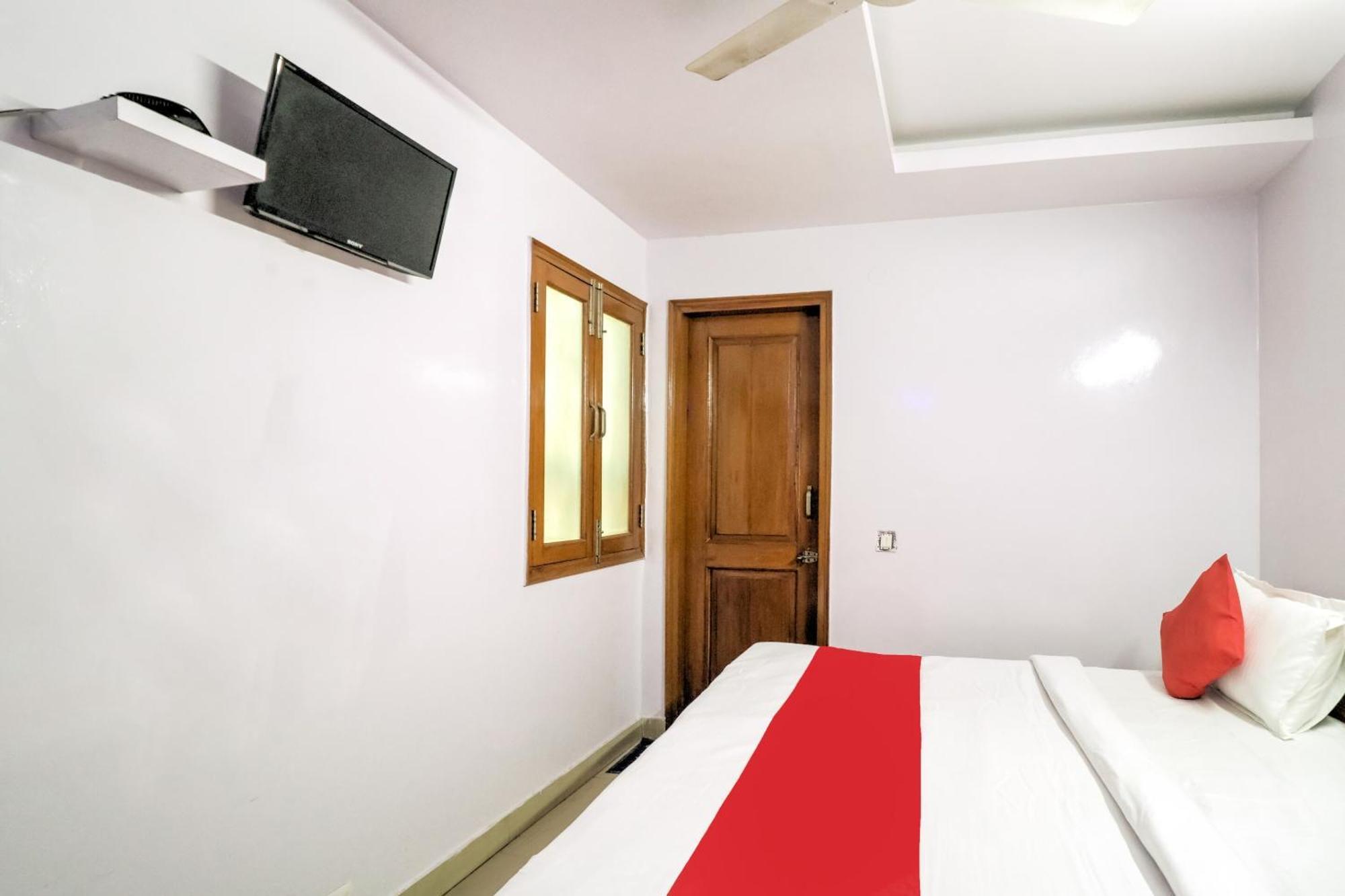 Hotel O Chandu Inn นิวเดลี ภายนอก รูปภาพ